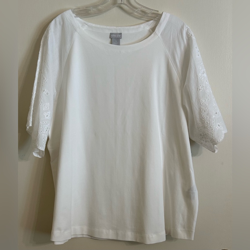 Chico's Eyelet Elbow Sleeve Top